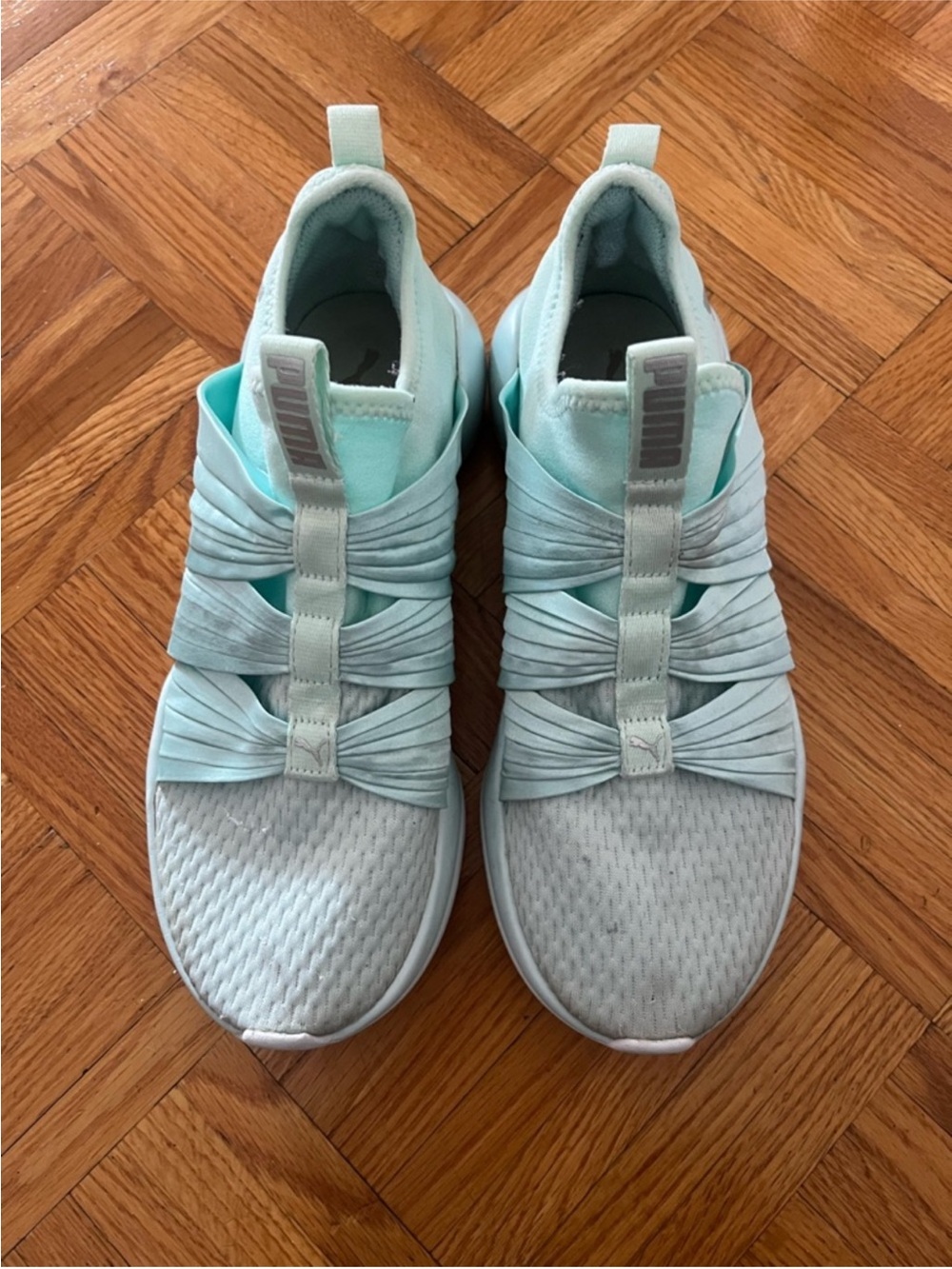 Puma Women's Mint Green Slip-On Sneakers Sz 8